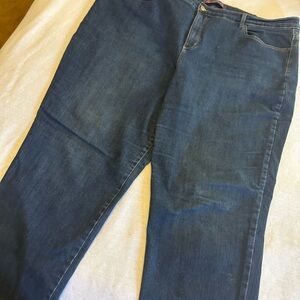 Gloria Vanderbilt Dark Blue Jeans